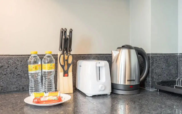 Spectacular Getaway in This Studio in The Autograph