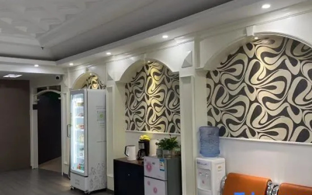 Qingyiwan Apartment (Shanghai Railway Station Jiangning Road Subway Station Branch)