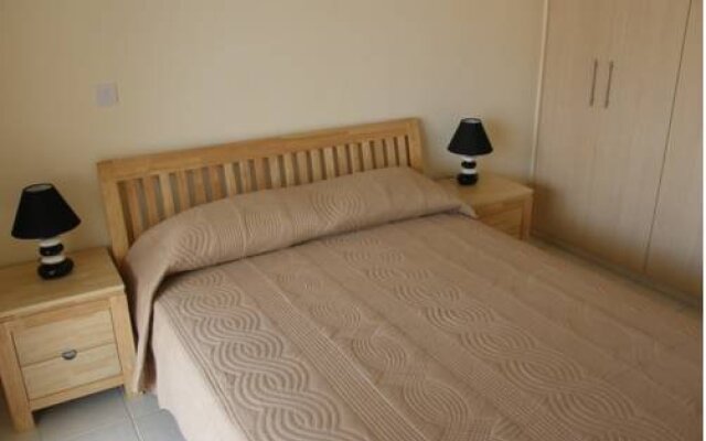 Kronos Holiday Apartments
