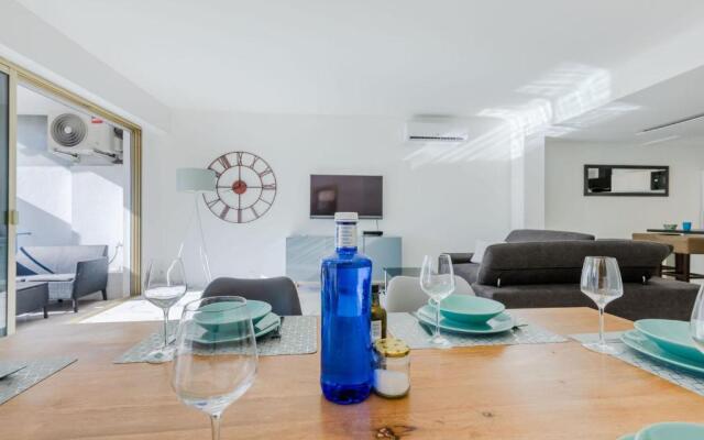 KIKILOUE 90m2 sur la Croisette avec terrasse & vue de rêve