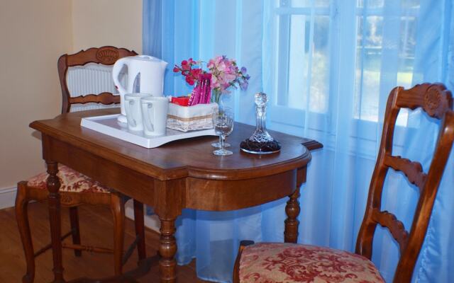 Normandy Getaways at Mis Harand