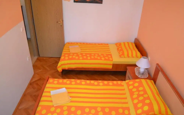 Apartments Karlo