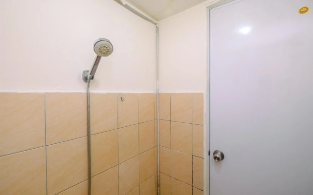 Comfort Green Pramuka 2BR Apartment