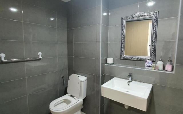 Kuantan Imperium Seaview Swiss Bell A17-12