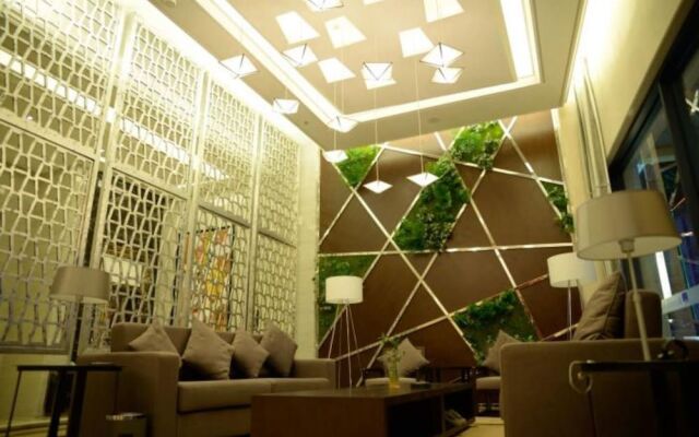 Qianxi Business Hotel
