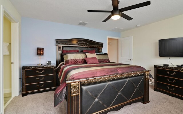 Full Moon Lagoon by VillaDirect