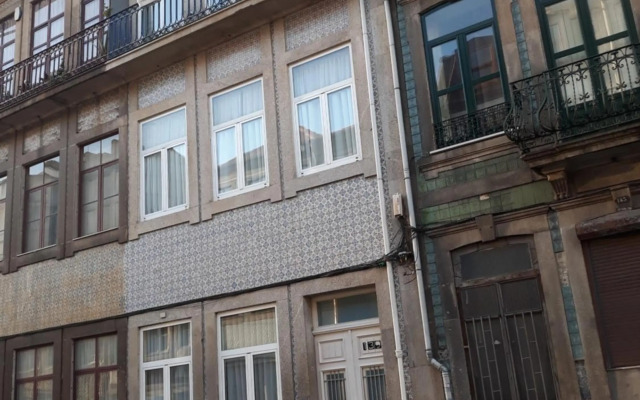 Downtown Porto Bonfim Studio Apt