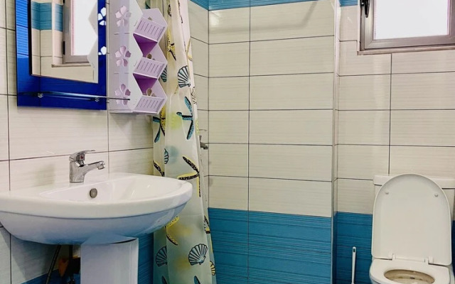 Grand Blue Apartments