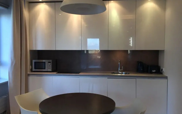 Green Wood Apartments Platinum Towers