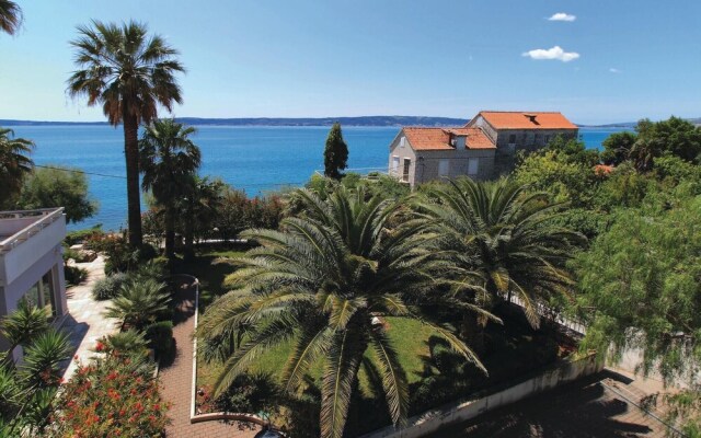 Beautiful Home in Kastel Luksic With Wifi and 1 Bedrooms