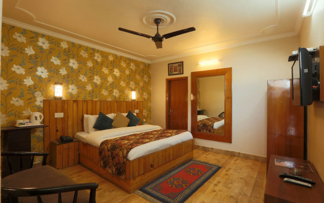 Hotel Mongas