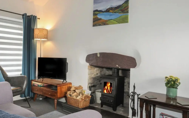Fron Heulog Cottage