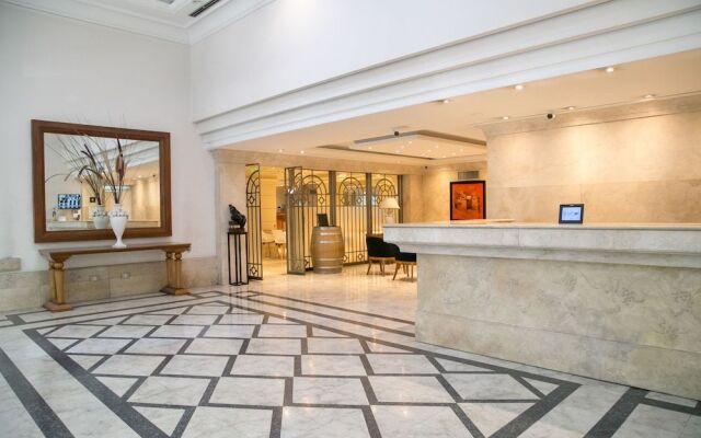 Mm Apartments