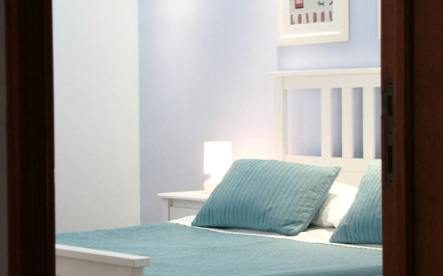 Delfino2 Casesicule, Nice Apartment with Balcony, Sand Beach at 70 mt, Wi-Fi