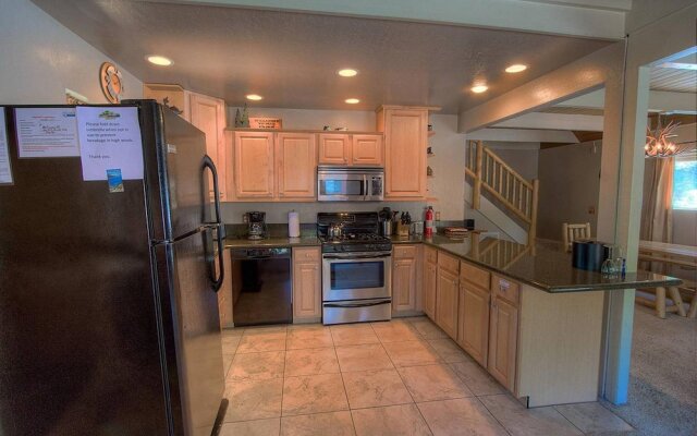 Rocky Top Retreat by Lake Tahoe Accommodations