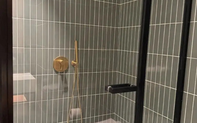 SIMPLY COMFORT Upside Living Burj View