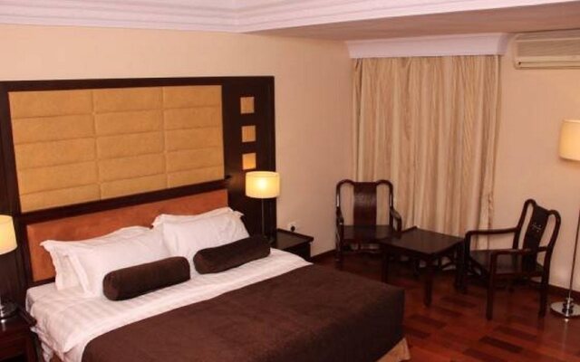 Owu Crown Hotel Ibadan