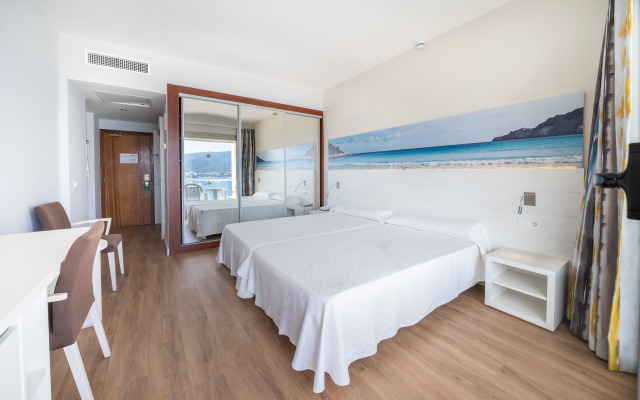 Hotel Seramar Comodoro Playa