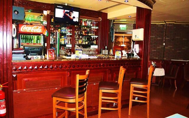 Strand Hotel