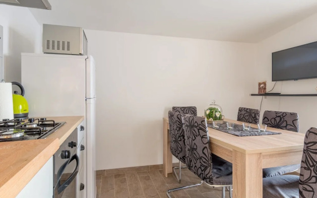 Holiday Home in Vir With Terrace