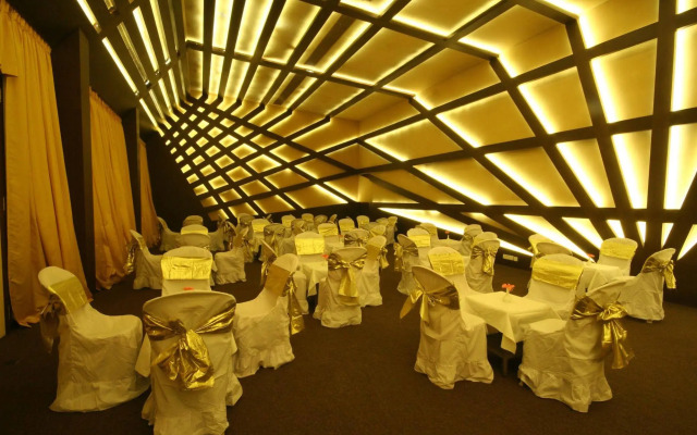 The Golden Crown Hotel & Spa, Colva