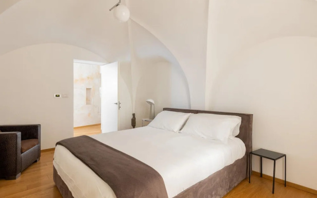 Santo Stefano 13 - Quadrilocale Elegante