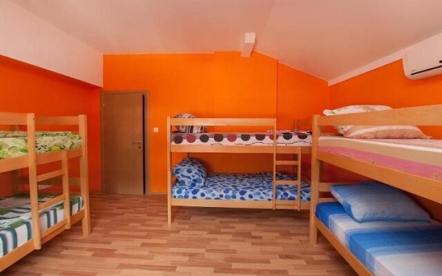 Don Apartment