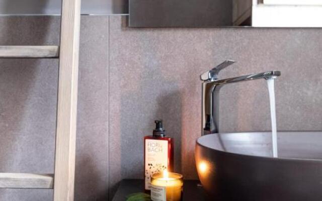 Suite Mia (Adults Only)