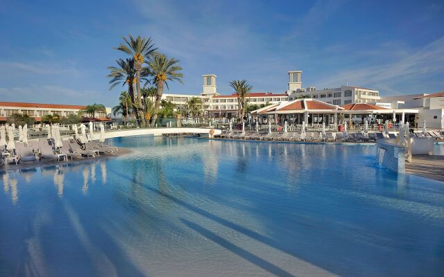 Olympic Lagoon Resort – Ayia Napa