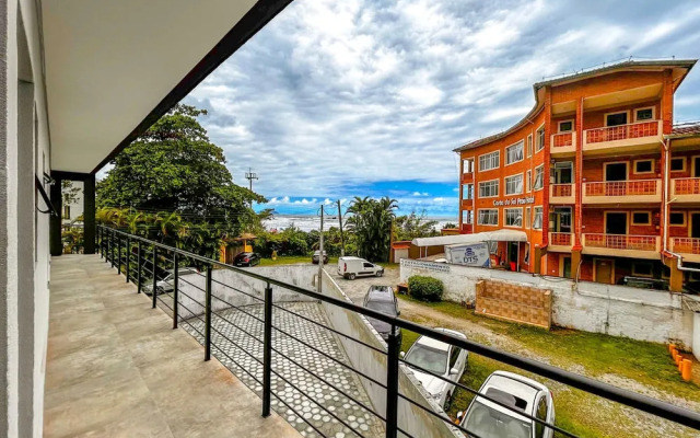 Timo Flat a Beira mar na Praia de Guaratuba SP