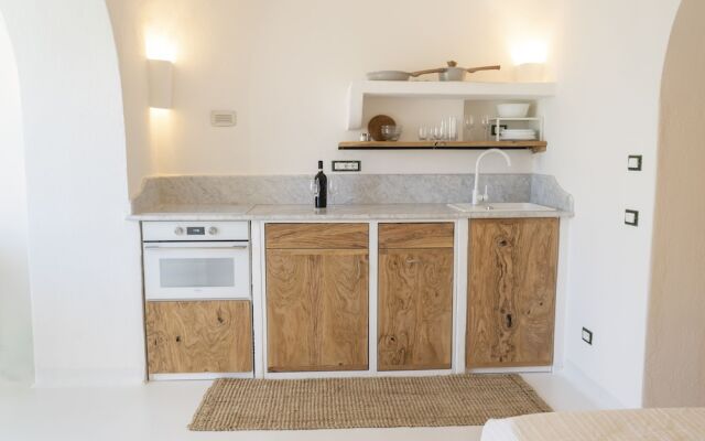 Ravino Secret Retreat