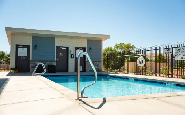 My Place Hotel - Hurricane Zion National Park, UT
