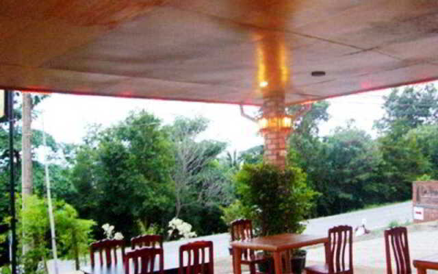 Check Inn Krabi Resort