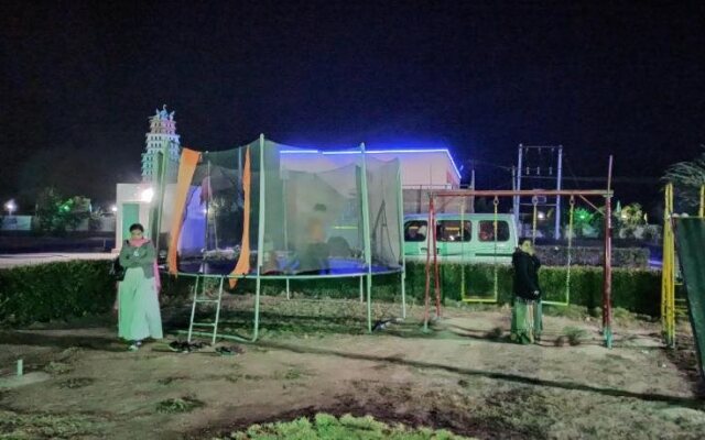 Rann Knadhi Resort