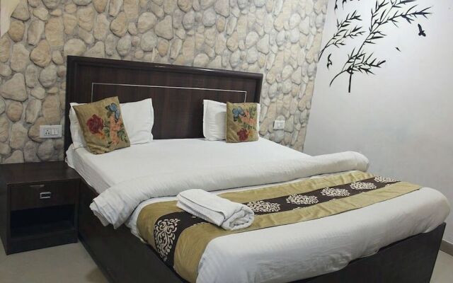 Hotel Redwood
