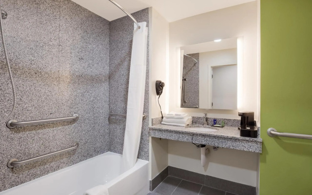 Motel 6 Mesquite, TX - Balch Springs