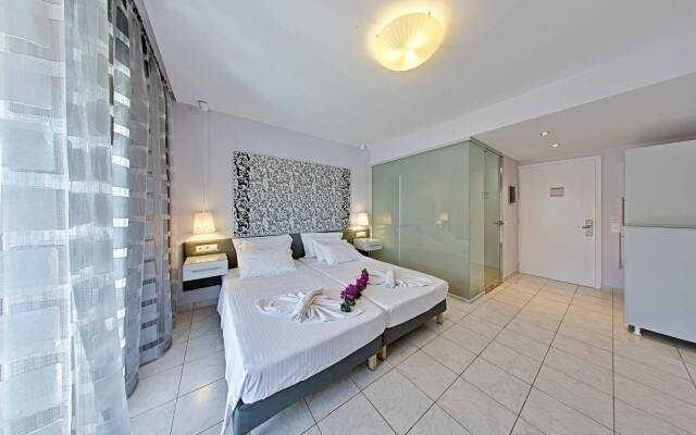 Sun Rise Hotel - Adults Only