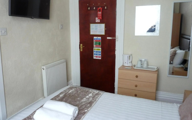 Hilbre Hotel