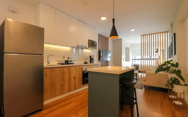 w Awesome 1BR w Great Deco in San Isidro