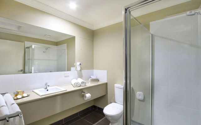 Bridges on Argyle Motel & Apartments