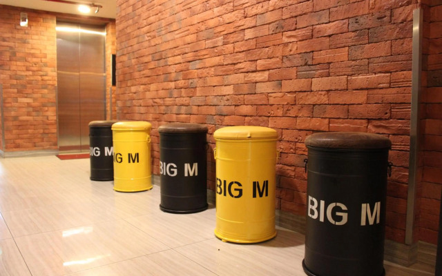 BIG M Hotel