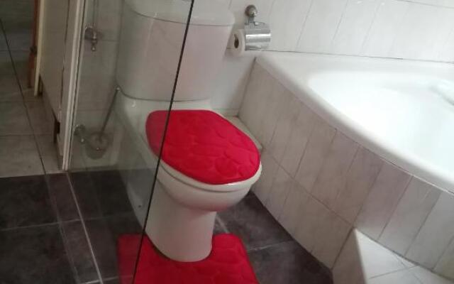Lytton Cresent B&B