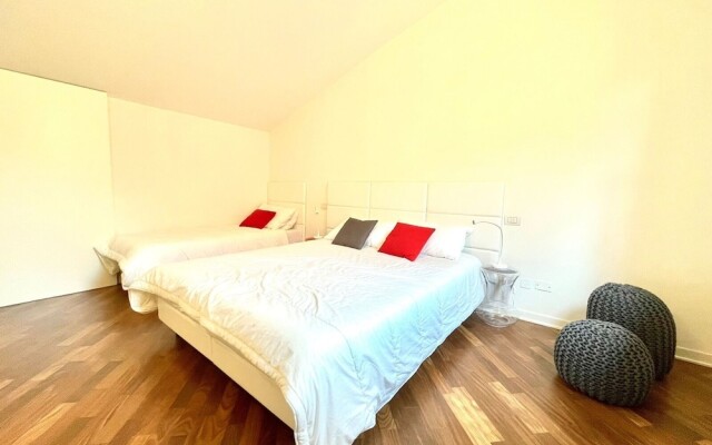 Large modern 2-storey house in the heart of Verona