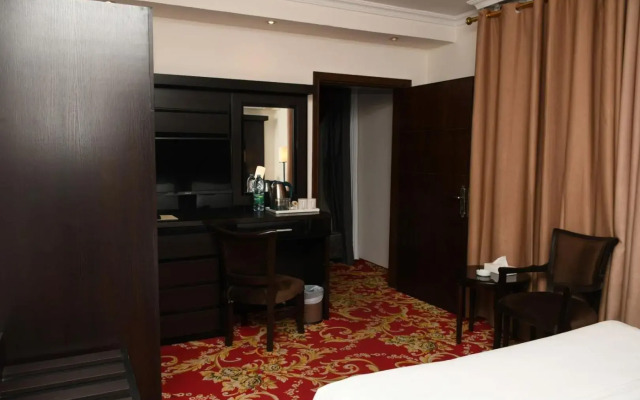 Sparr Hotel