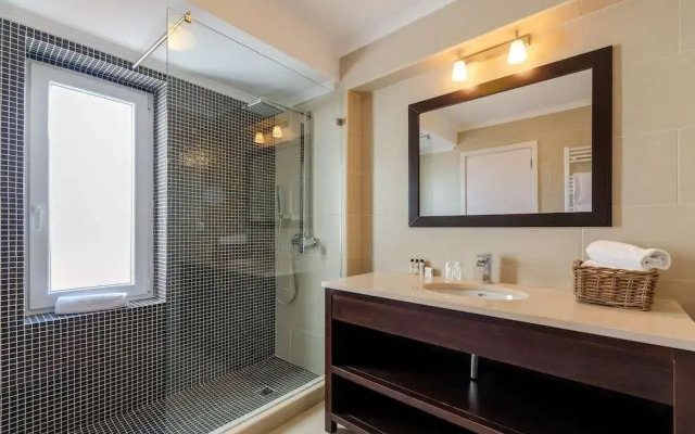 Praia D'el Rey Residences