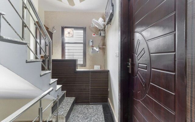 Oyo 45965 Hotel Krishnam
