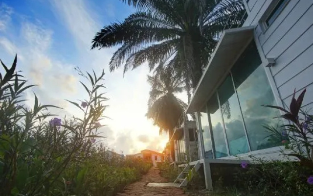 Sipadan Palm Resort – Outside – Semporna