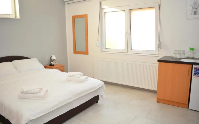 Deltix Apartments