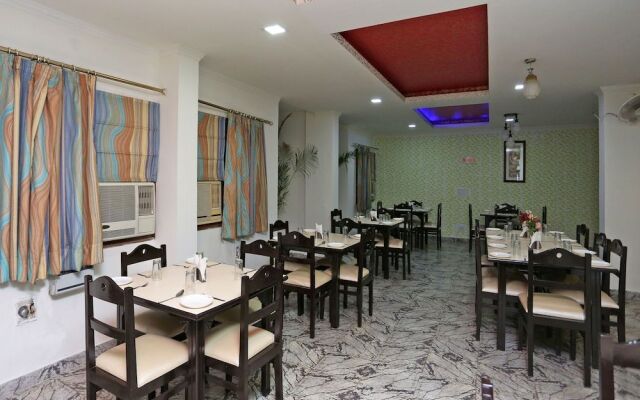 OYO 14100 Hotel D Meridien