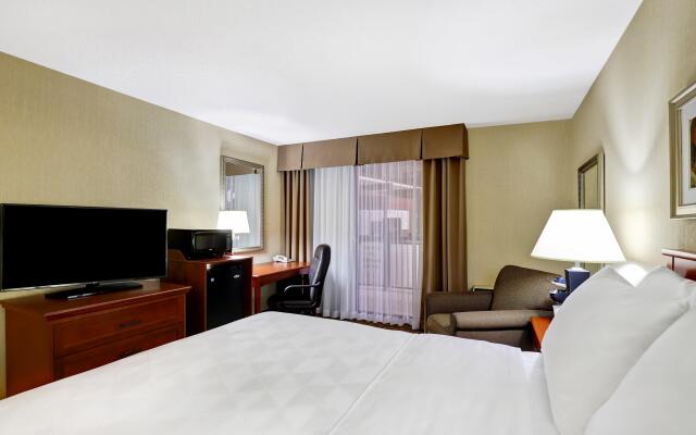 Holiday Inn Burlington Conference Centre by IHG